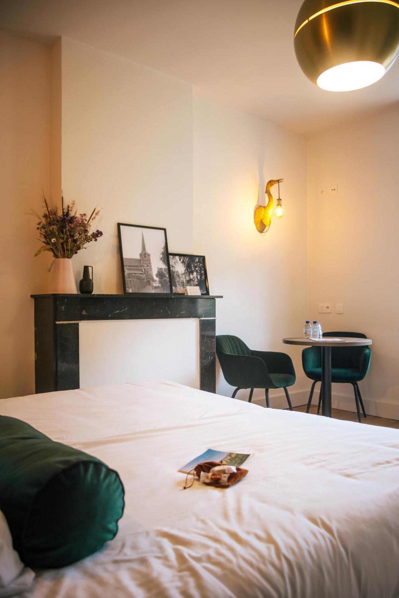B&B Het Notarishuis - Authentiek Verblijf Nabij Maastricht Voeren Dış mekan fotoğraf