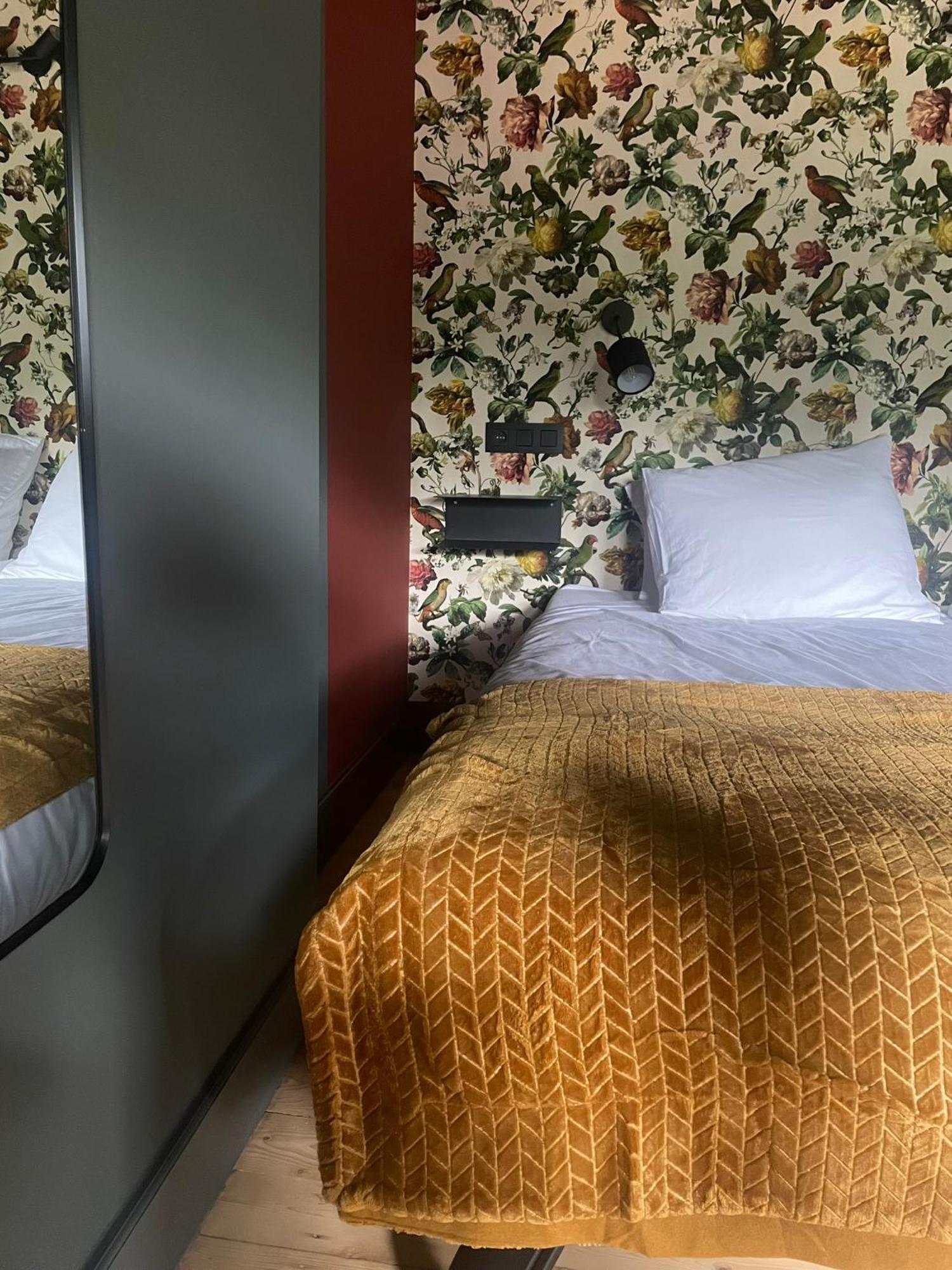 B&B Het Notarishuis - Authentiek Verblijf Nabij Maastricht Voeren Dış mekan fotoğraf