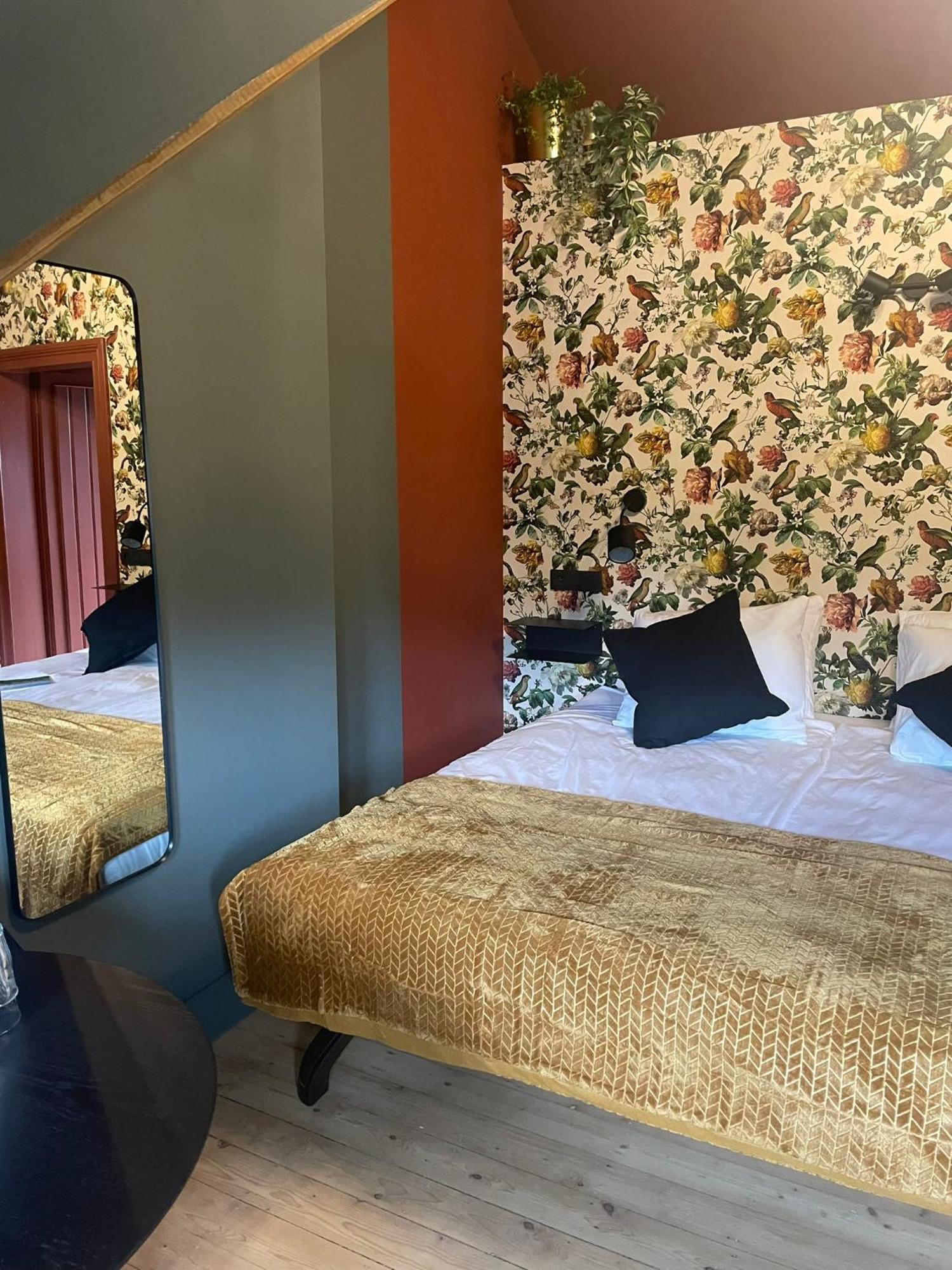 B&B Het Notarishuis - Authentiek Verblijf Nabij Maastricht Voeren Dış mekan fotoğraf